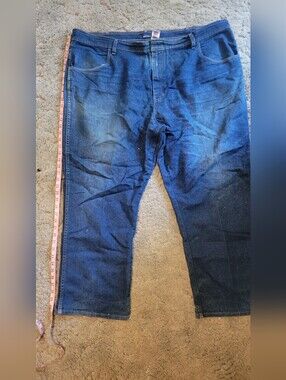 Basic Editions Men’s Relaxed Dark Blue Denim Jeans